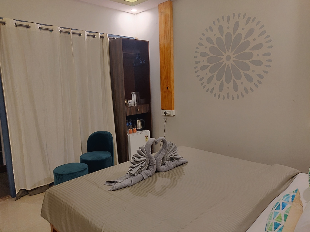 Artisan Resort And Cafe Hotel