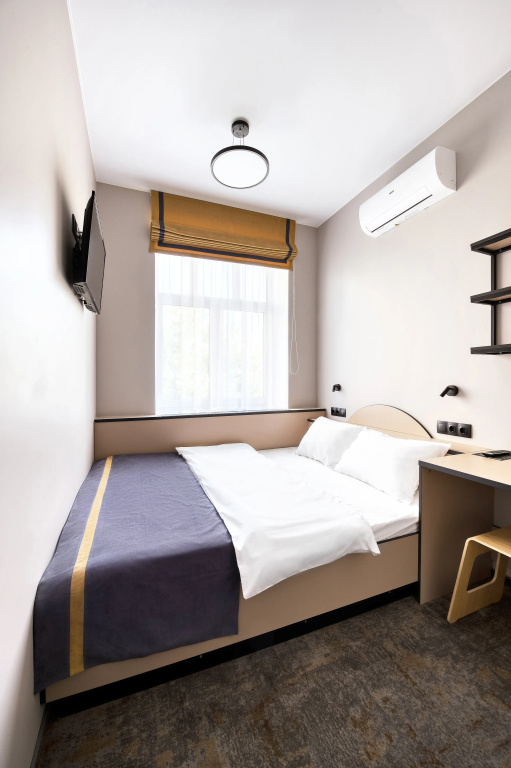 Standard Double room (full double bed)