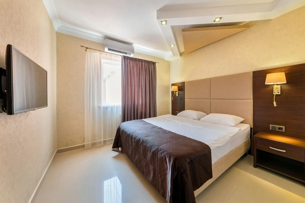 Azariya Hotel Room Type - Standard Comfort Double room twin beds