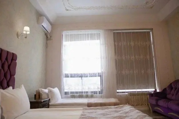 Deluxe Triple Family room