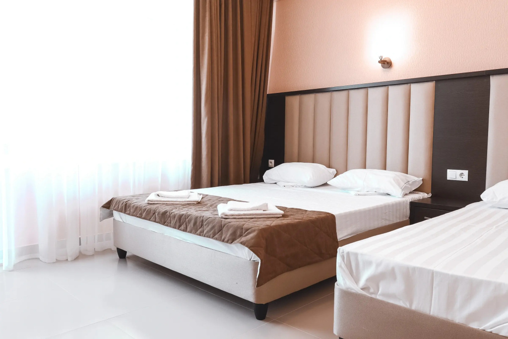Sed'moe Nebo Room Type - Standard Double room with balcony and with city view full double bed