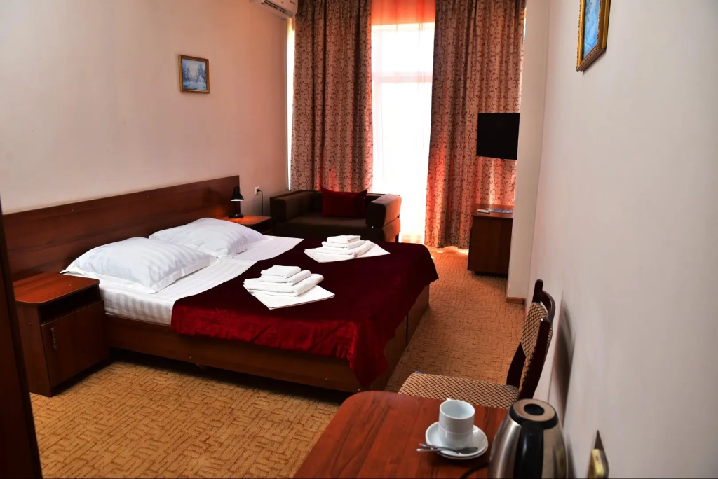 Standard Double room with sea view (twin beds)