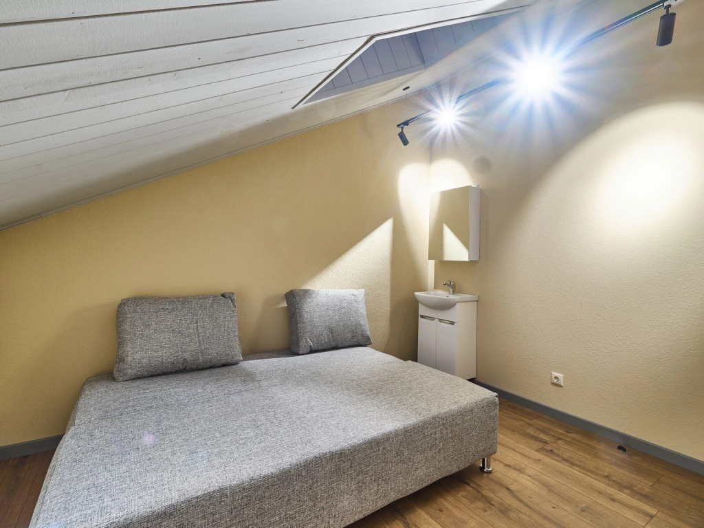 Шестиместный коттедж с балконом и с видом на город в Барнхаус