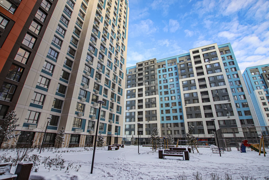 Atletik Siti vozle Ekspo i Mega Silk Way Apartments