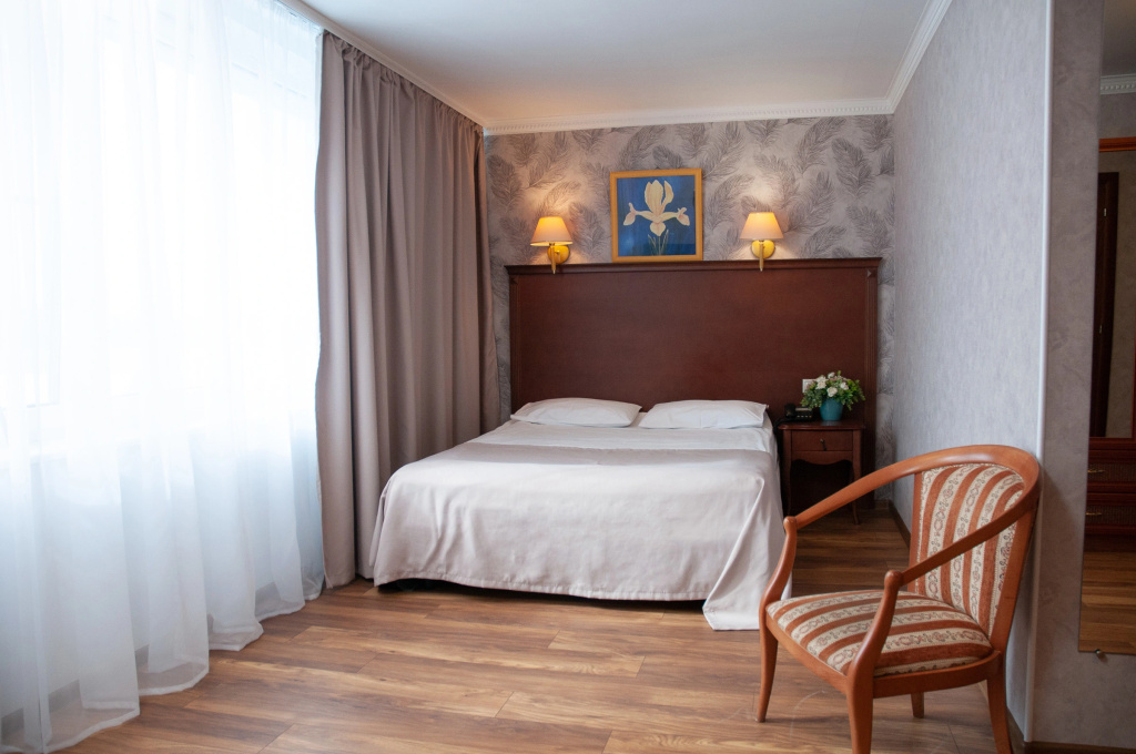 Standard Double room (full double bed)