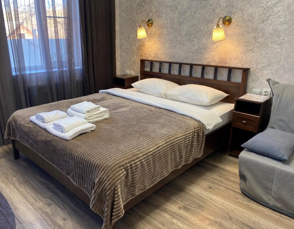 Deluxe Double Junior Suite (full double bed)