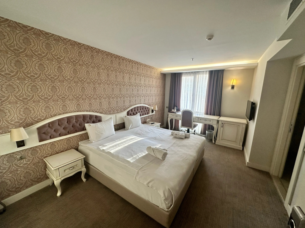 Standard room with view