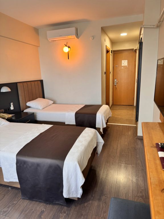 Standard Double room with sea view (twin beds)