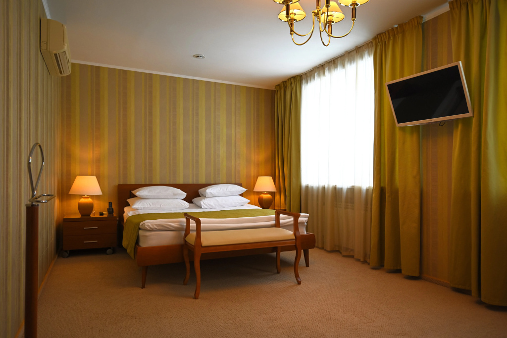 Mayak Hotel korpus Om Room Type - Superior Double Suite full double bed
