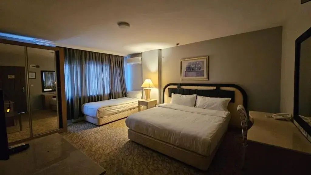 Hotel photo 11