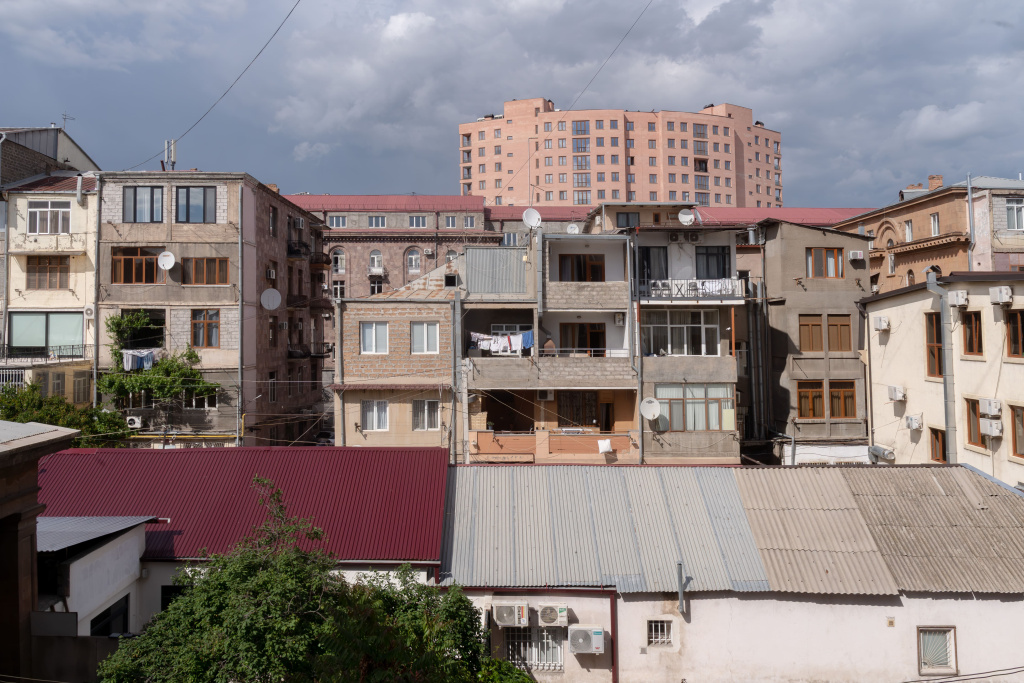 Keygo 0240 Menshe Shuma Bolshe Sveta Apartments