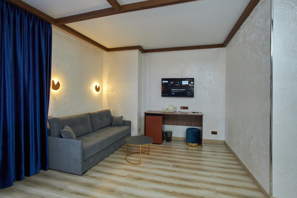 Полулюкс в Астра де Роза