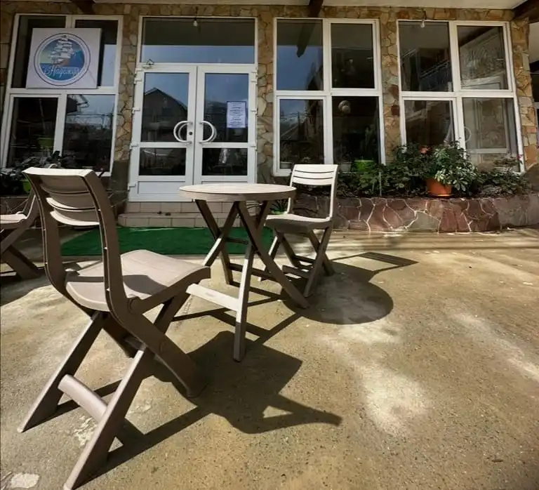 Меблированные комнаты Nadezhda Beach — фото