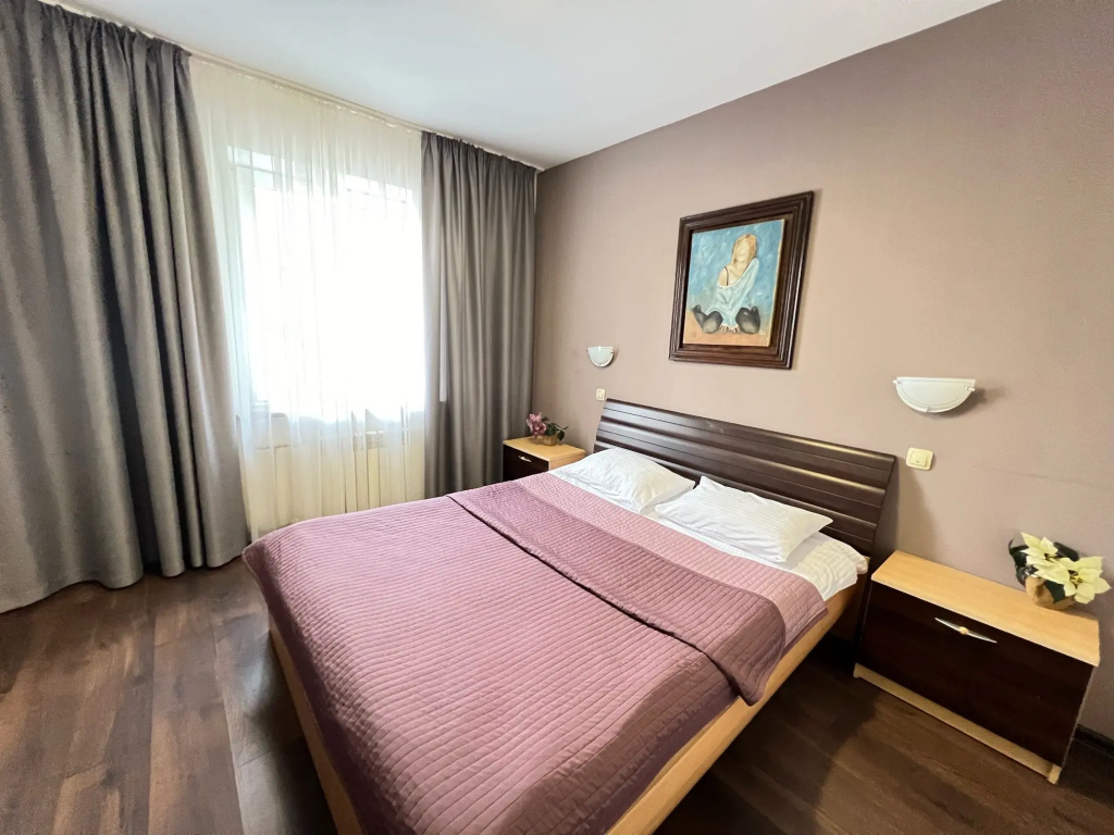 1 Bedroom Double Suite (full double bed)