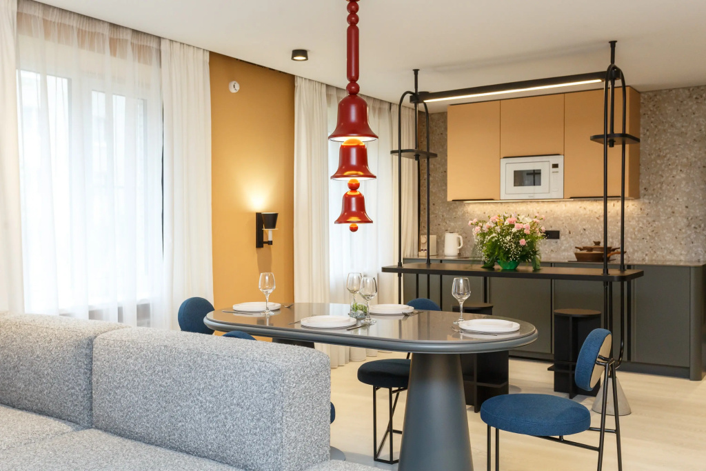 2 Bedrooms Deluxe Quadruple Apartment