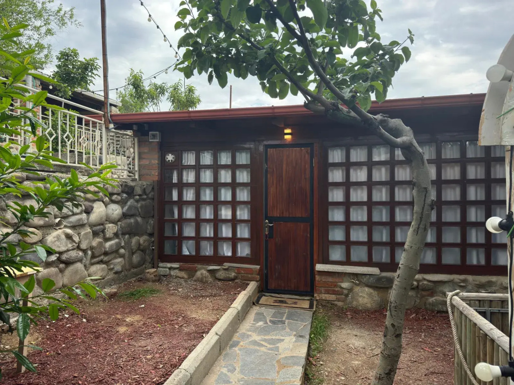 Отель Safari House Tbilisi - Wine & Family — фото