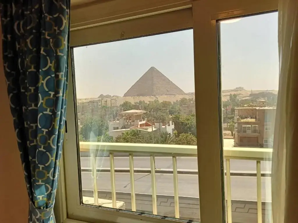 Отель Aura Inn Tiba Pyramids - фото 10