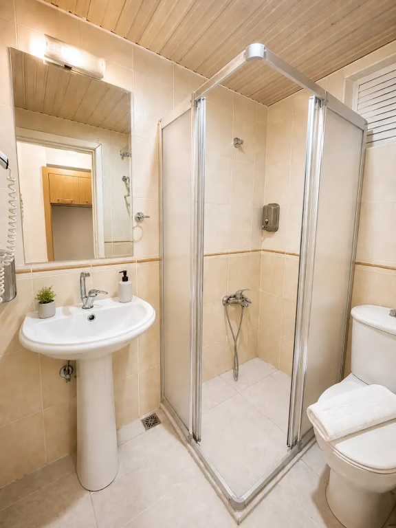 Yaman Life Hotel — фото