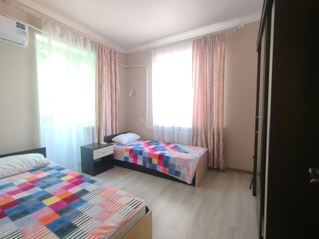 Частный дом У моря на 8 человек — фото