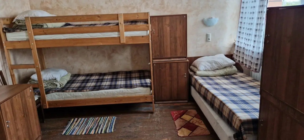 Шестиместный номер Economy в В городе N