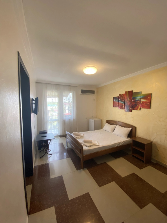 2 Bedrooms Standard Sextuple room with balcony and with courtyard view