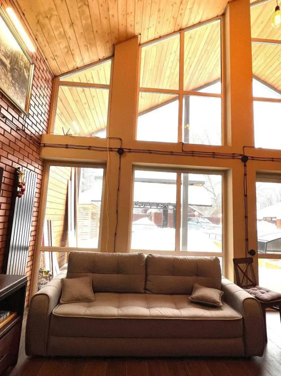 Шестиместный коттедж с балконом и с видом на город в Барнхаус