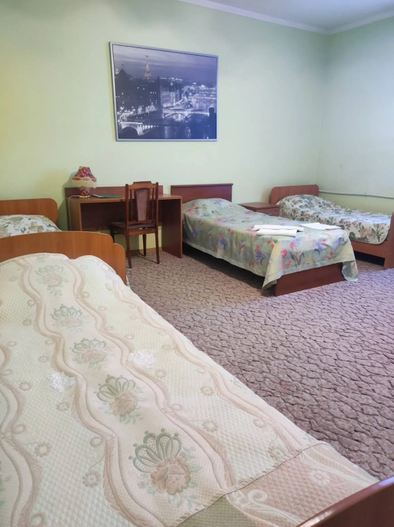 Economy Quadruple room