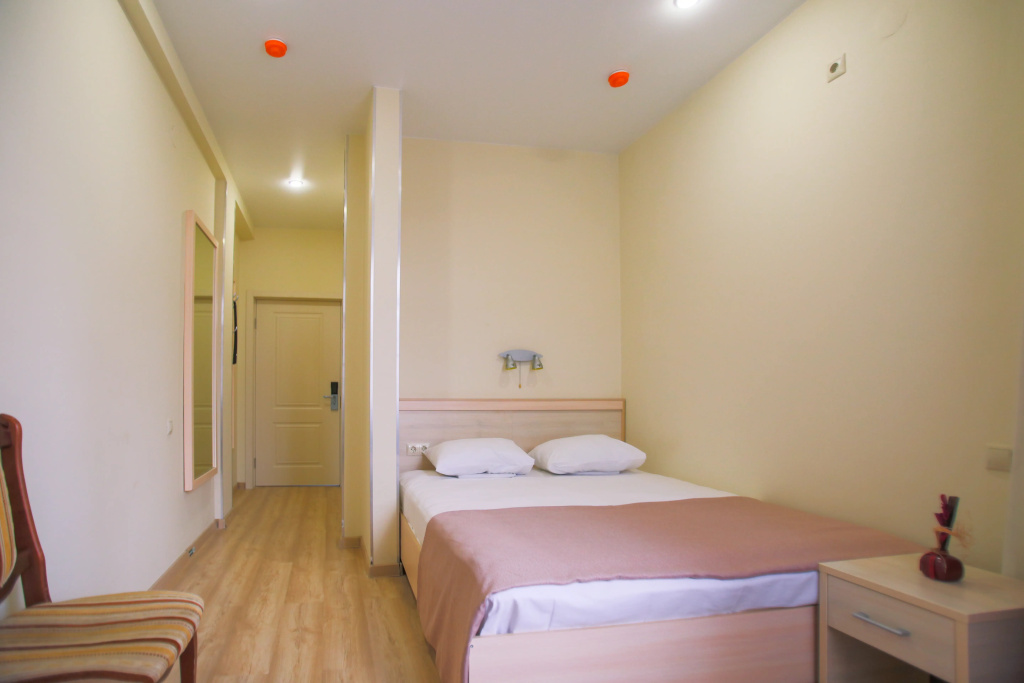 Standard Double room with sea view (full double bed)