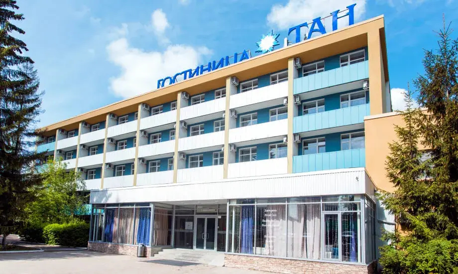 Отель Тан