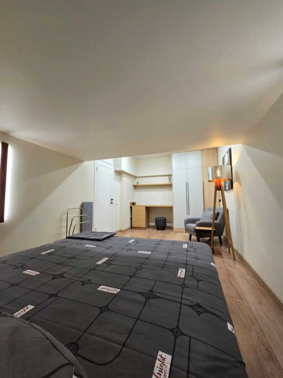 Апартаменты Евродвушка в стиле LOFT на Профсоюзной — фото