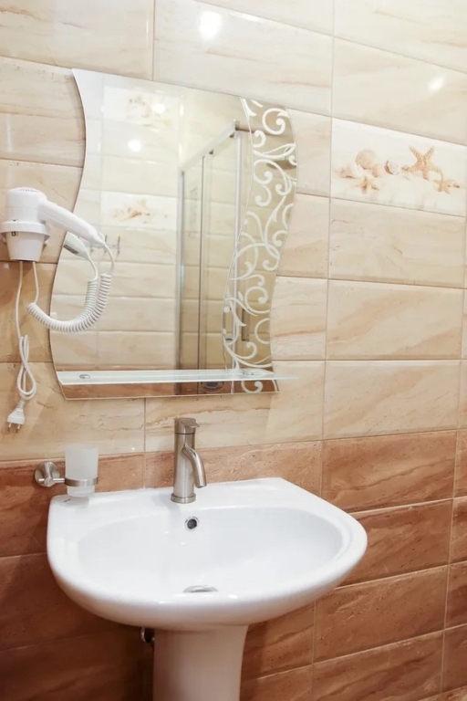 Двухместный номер Deluxe с балконом и с красивым видом из окна двуспальная кровать в Elegant hotel resort