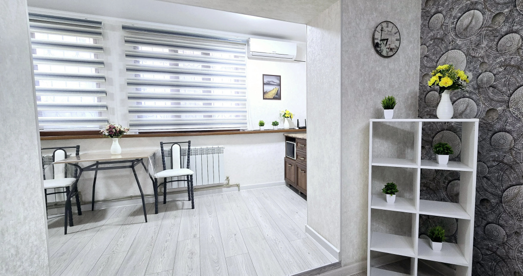 2kom V Tsentre Goroda Flat