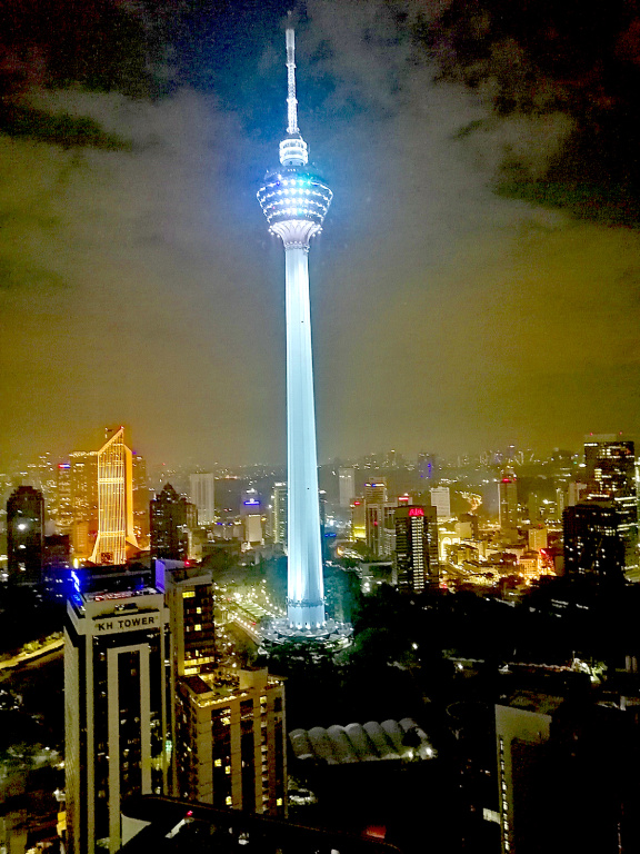 Апарт-отель Luxe Suites at Vortex KLCC — фото