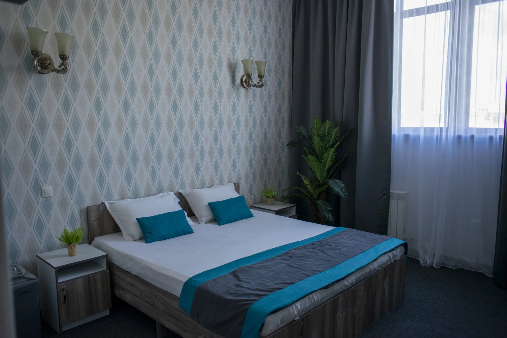 Tarlan Hotel