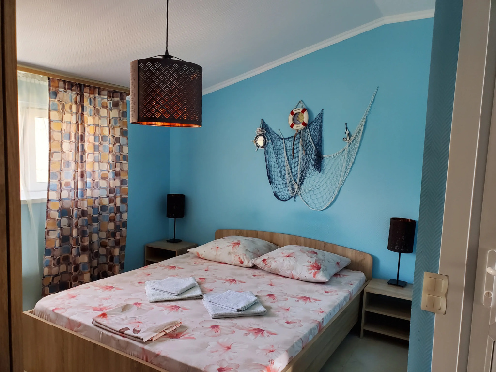 Standard Double room with view (full double bed)