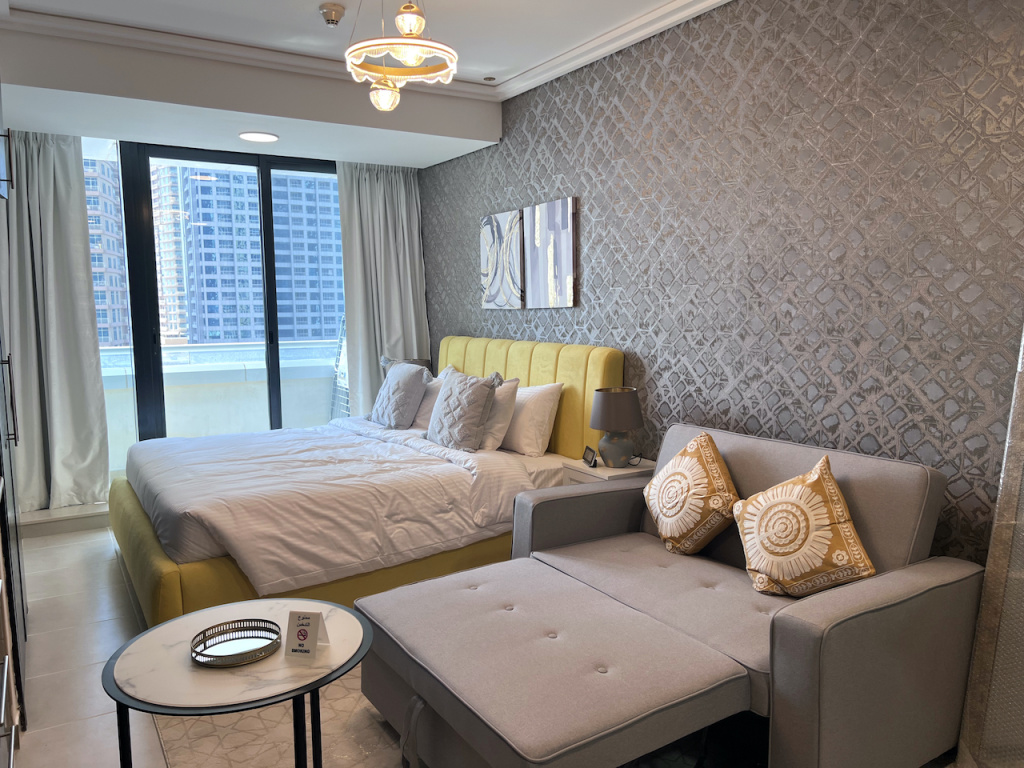 Апартаменты Cosmos Living Cozy Studio With Balcony — фото