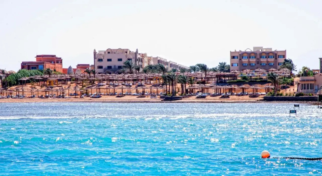 El Karma Aqua Beach Resort