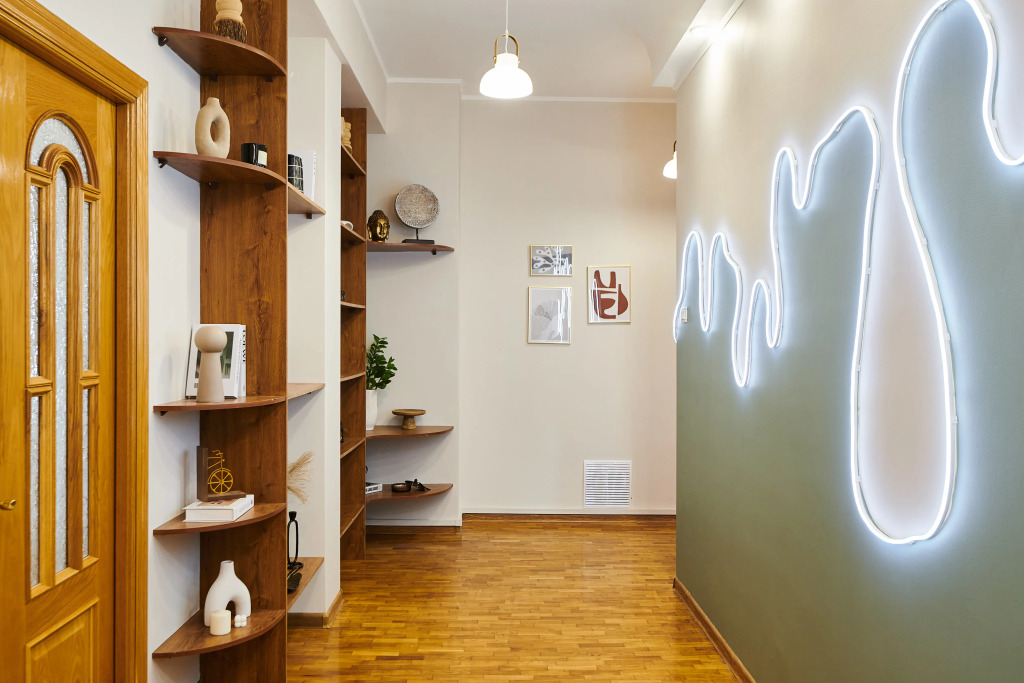 Квартира GM Apartments Двухуровневая с мансардой у Патриарших Прудов