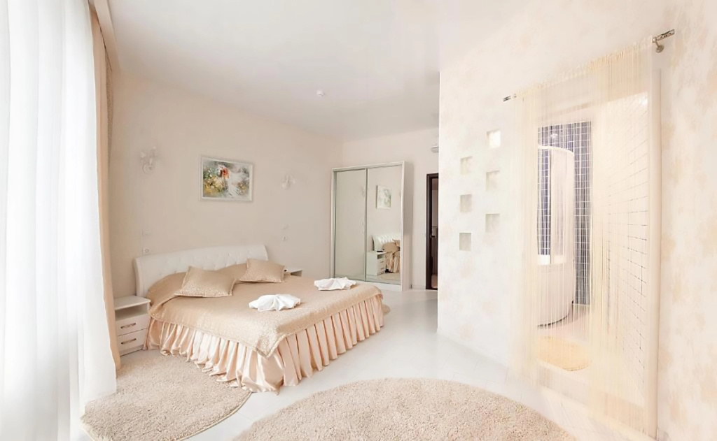 Korona Hotel Room Type - Suite with city view