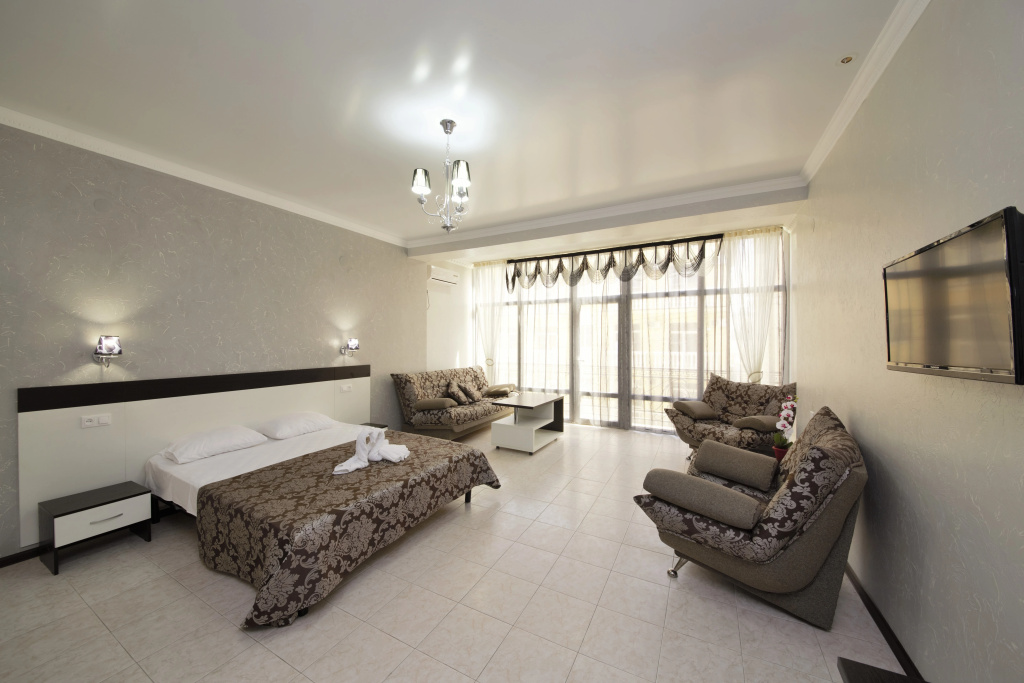 Junior Suite with balcony and with view