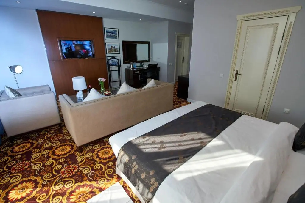 Deluxe Double Studio full double bed