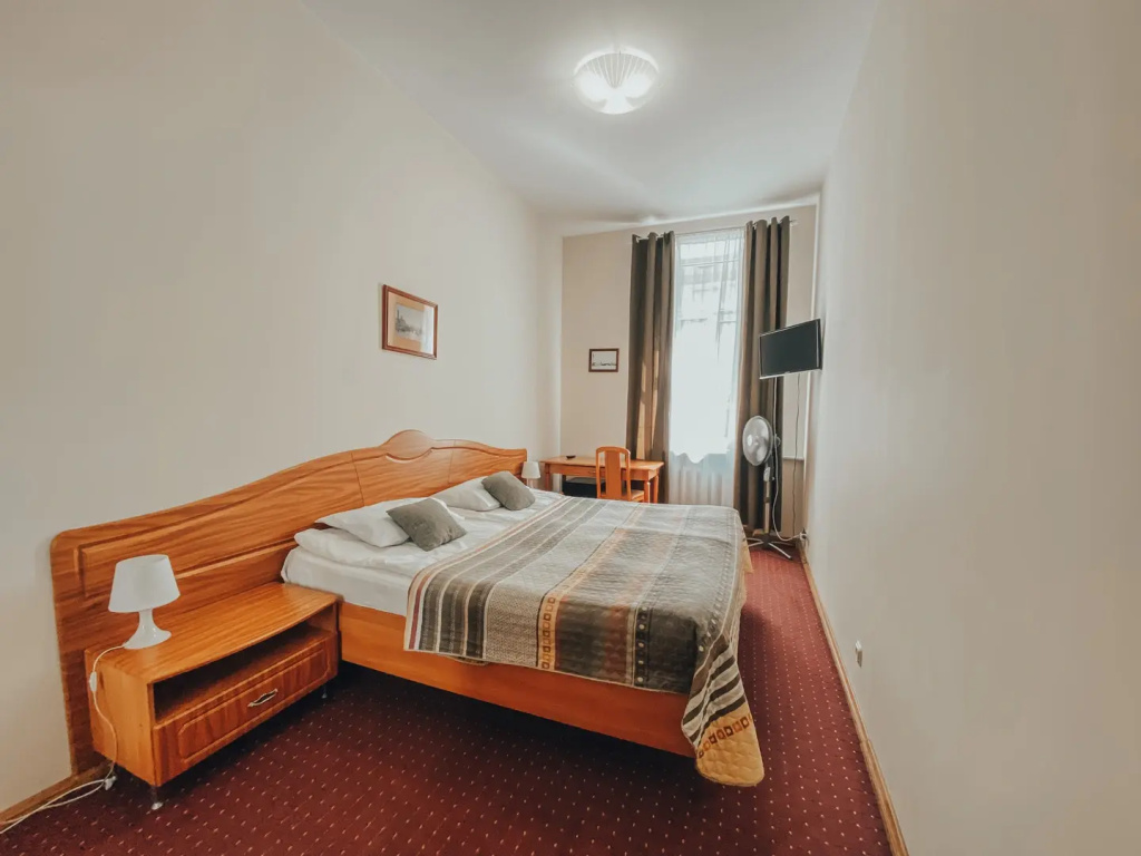 Mini-Hotel Hudson on Nevskiy 142