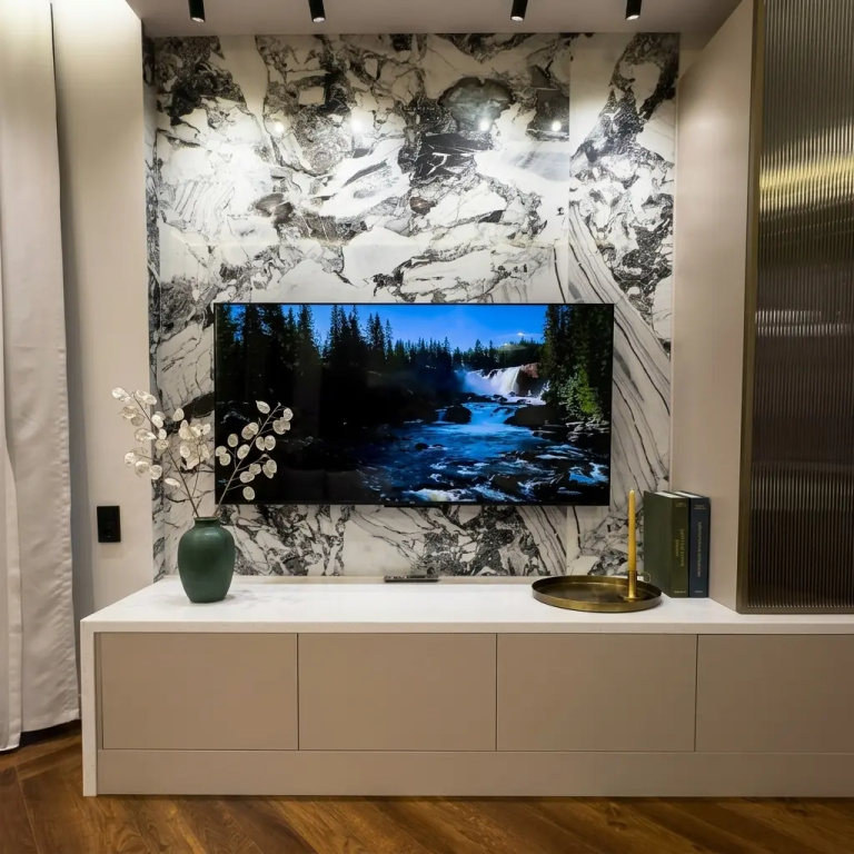 Апартаменты двухкомнатные люкс в центре Ташкента в легендарном ЖК Nest One 193 — фото