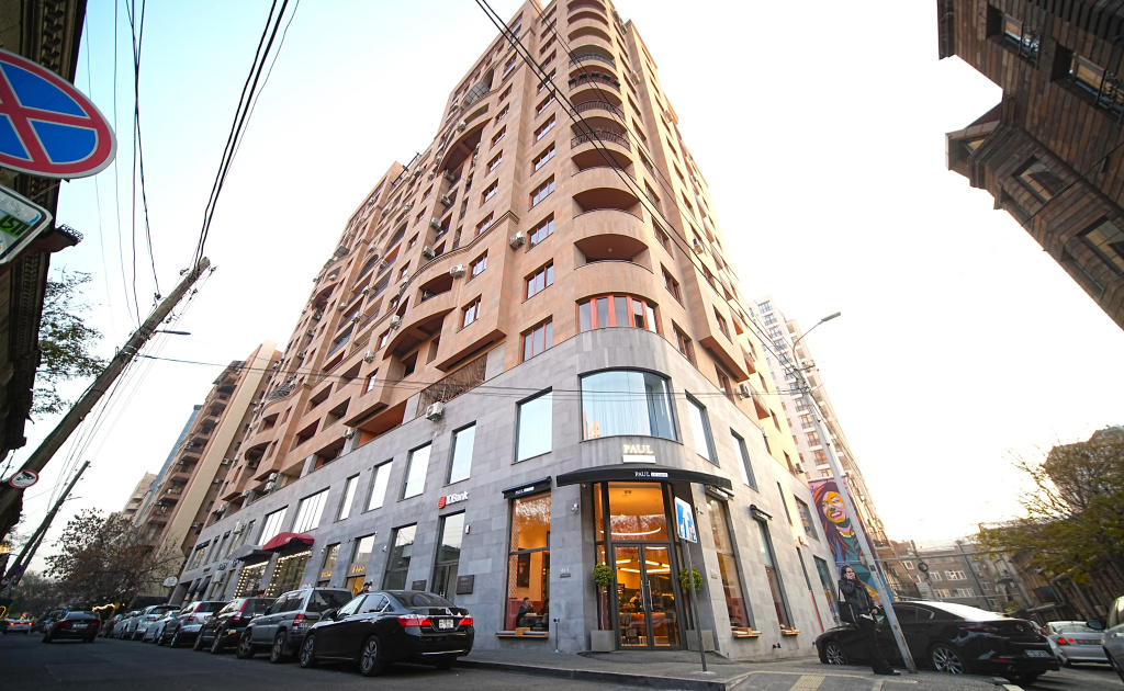 Ararat view in the center of Erevan by Sweet Home Apartments