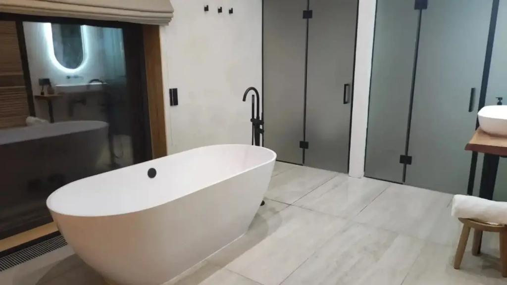 Коттедж Экоранчо Лодж-студия с панорамной ванной и сауной - фото 11