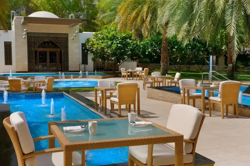 Отель Sheraton Oman - фото 28