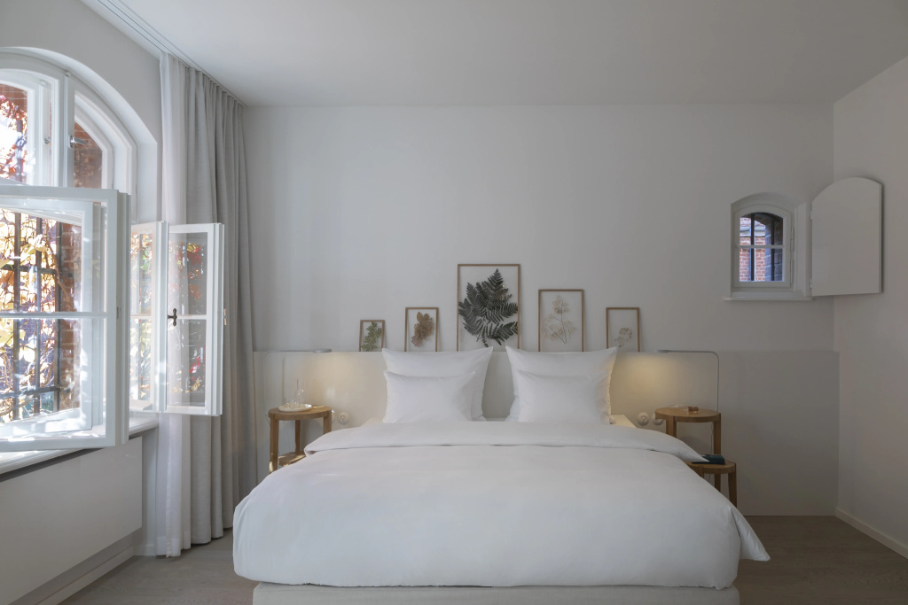 With garden view Double room (full double bed)