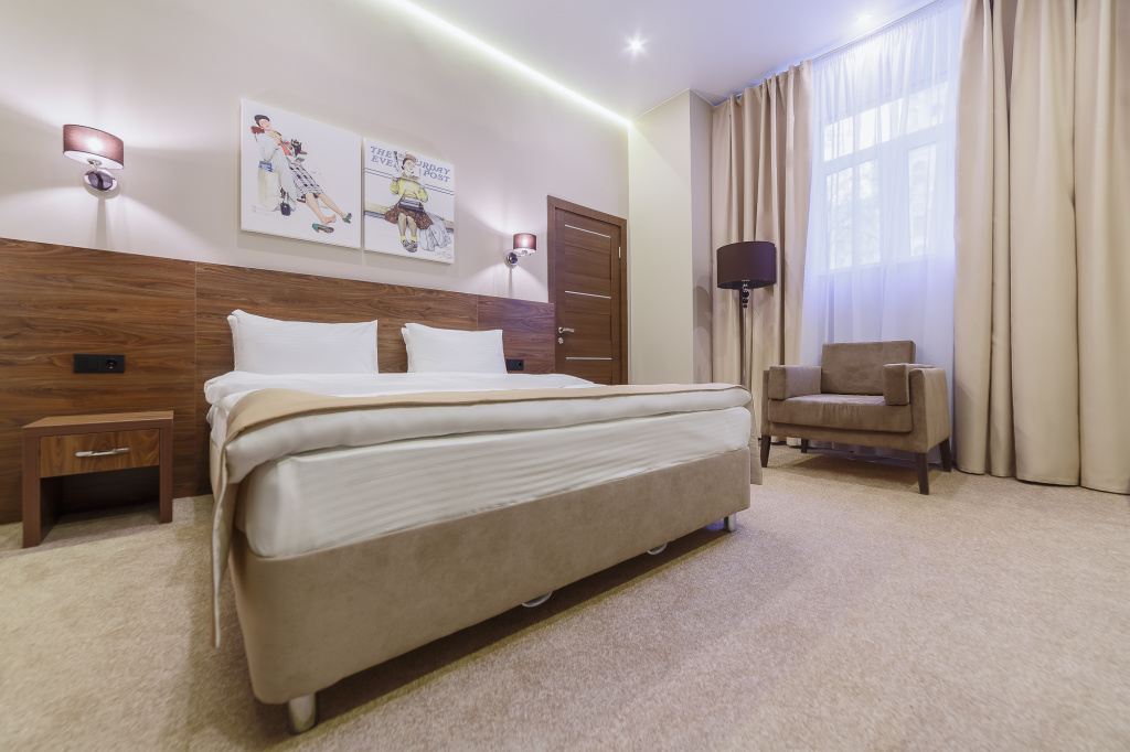 Superior Double room (full double bed)