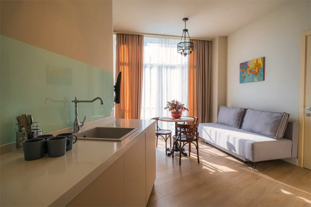 2 rooms Apartment with balcony and with sea view