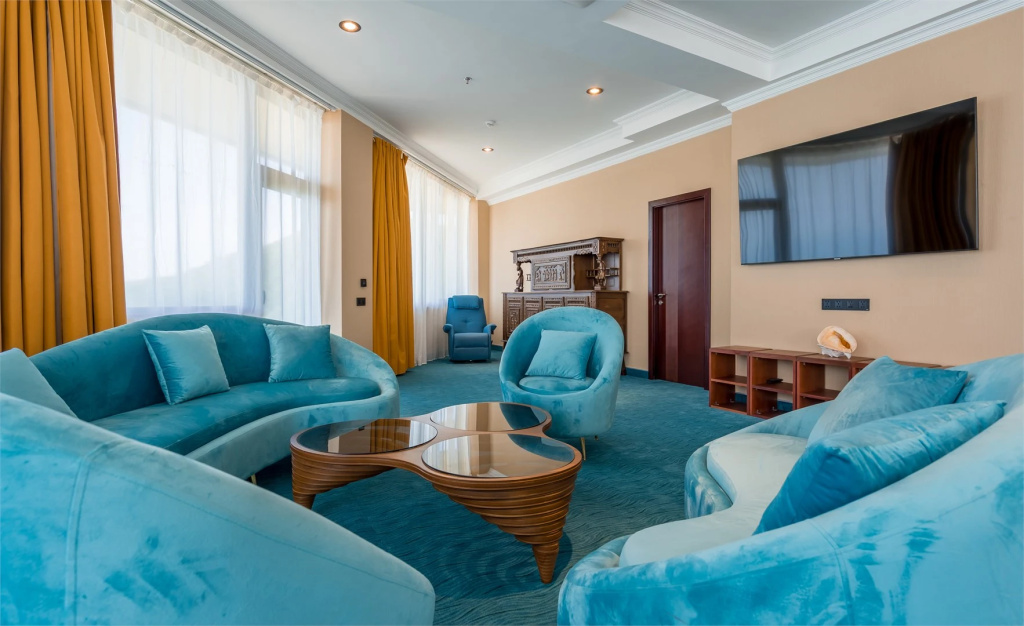 Presidential Suite